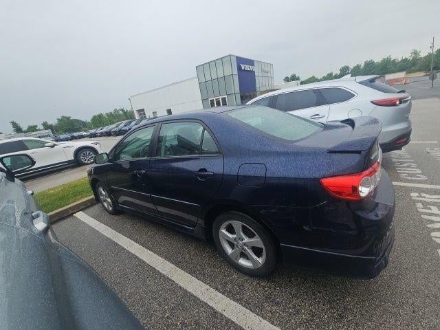 2013 Toyota Corolla 4dr Sdn Auto S (Natl)
