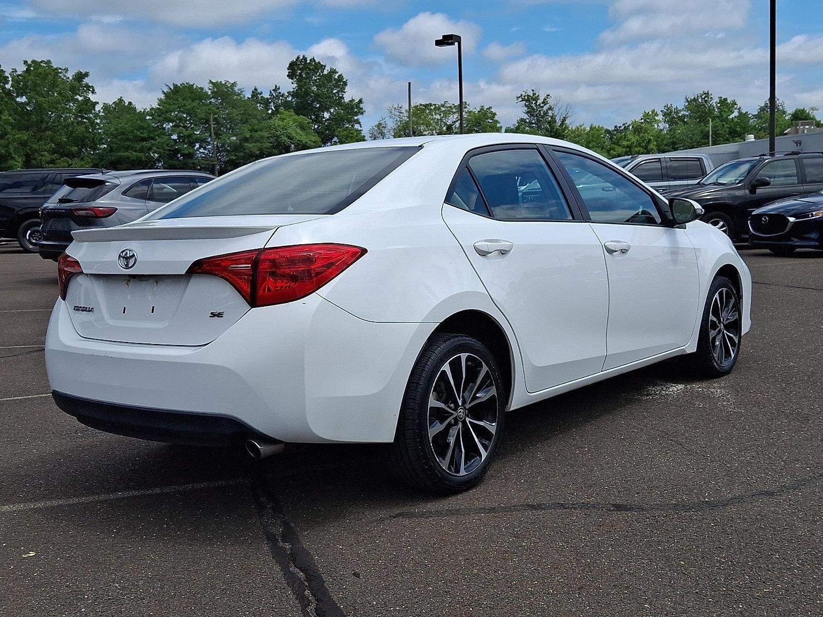 2018 Toyota Corolla SE CVT (Natl)