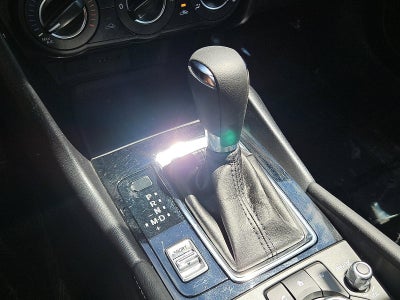 2017 Mazda Mazda3 4-Door Sport Auto