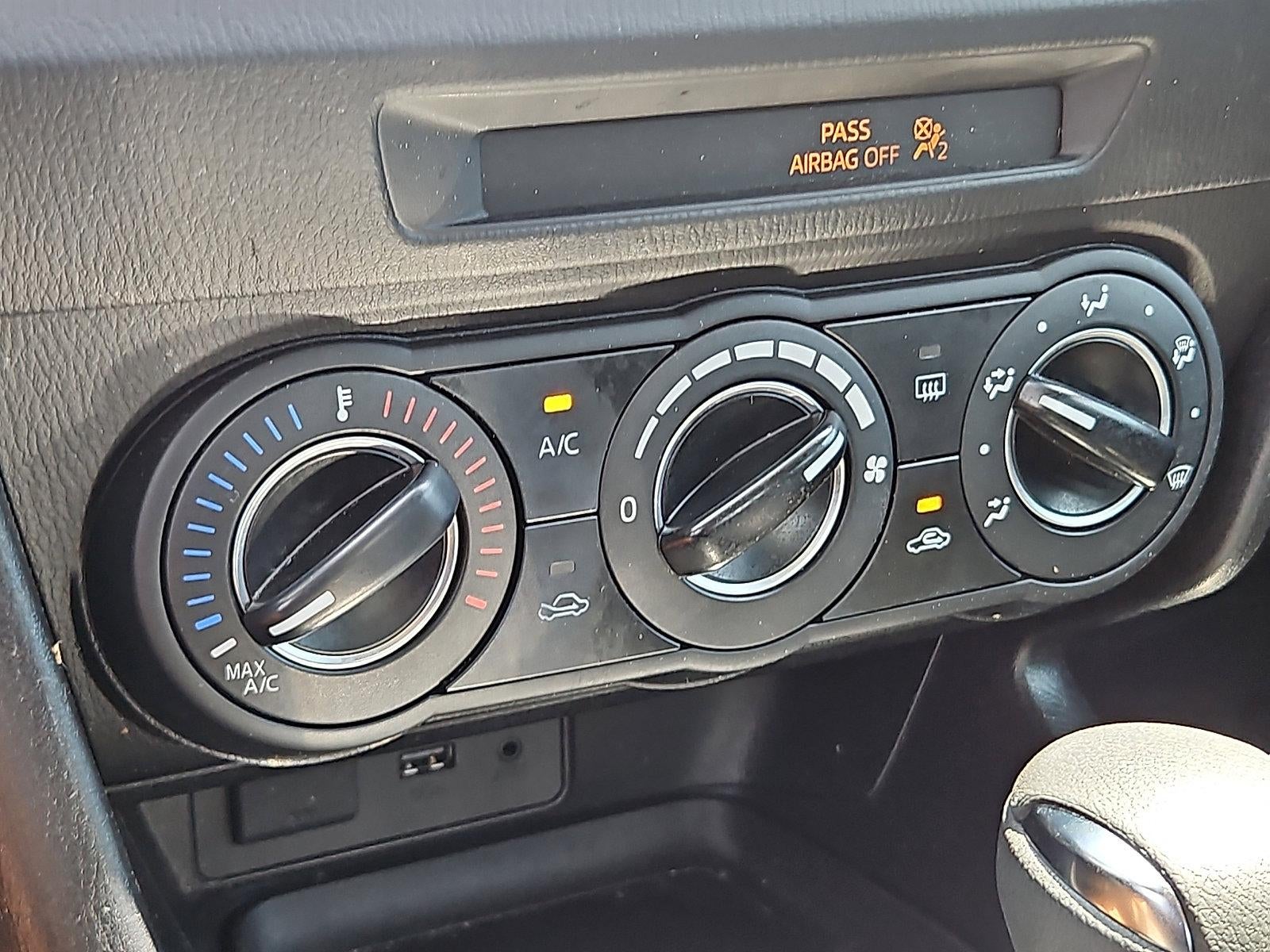 2017 Mazda Mazda3 4-Door Sport Auto