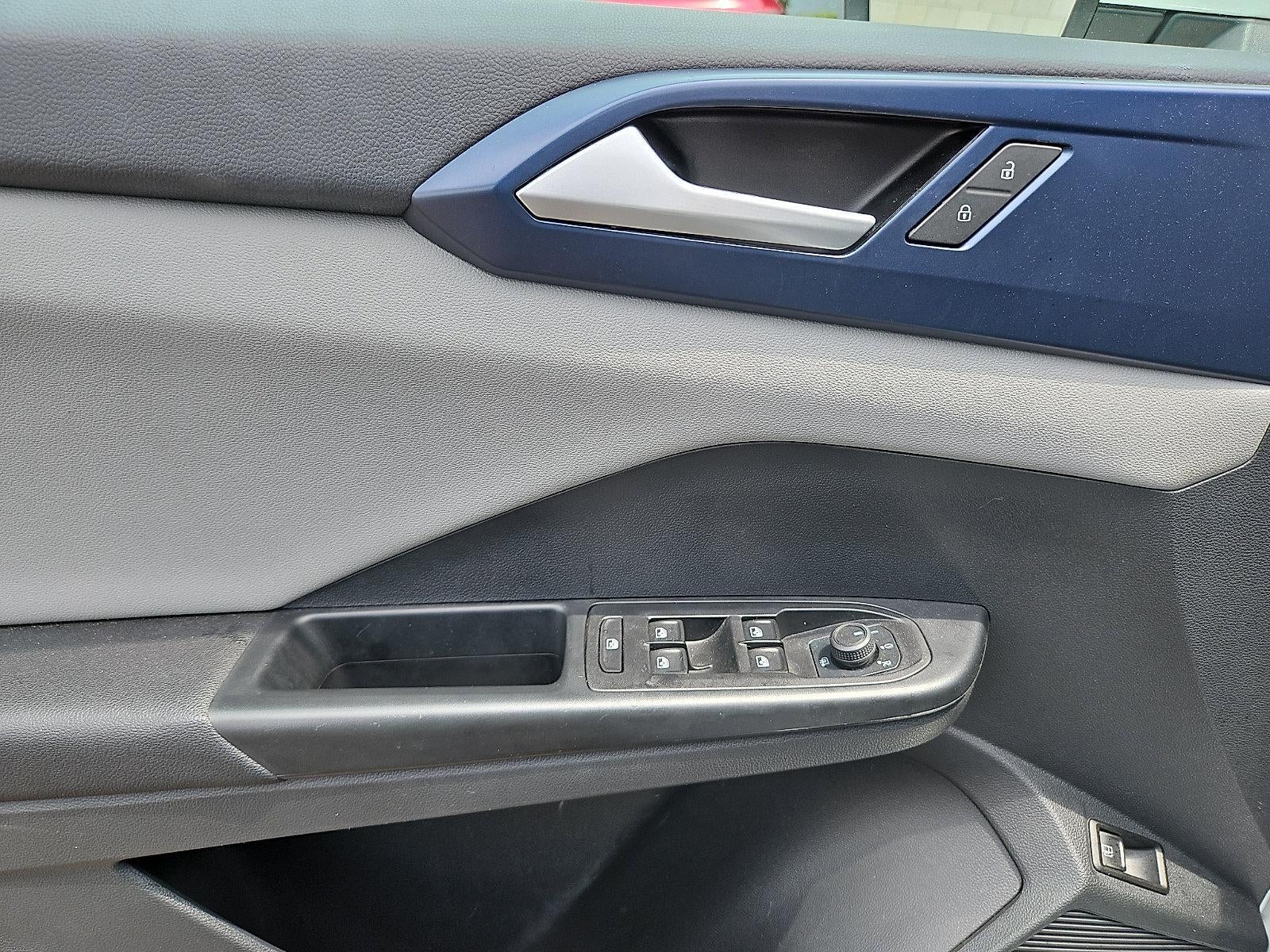 2023 Volkswagen Taos SE 4MOTION *Ltd Avail*