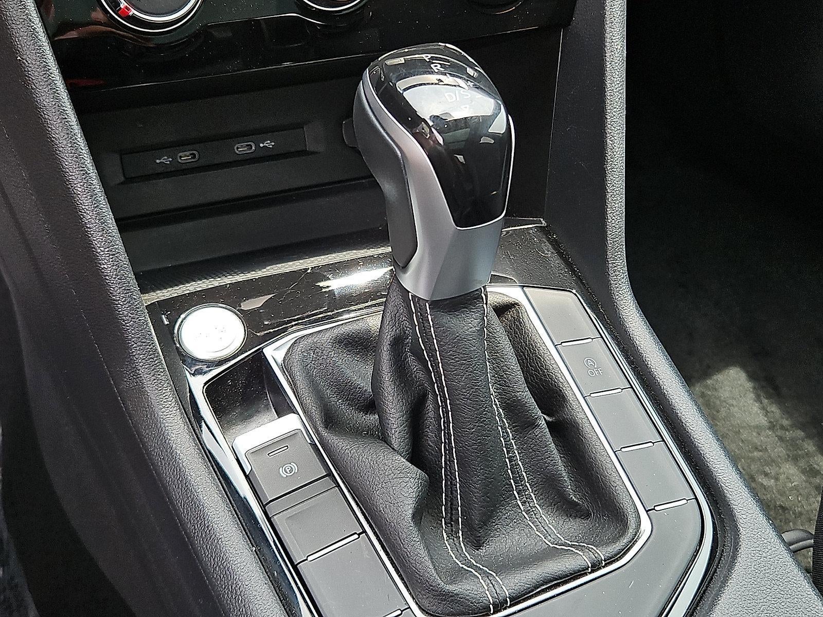 2023 Volkswagen Taos SE 4MOTION *Ltd Avail*