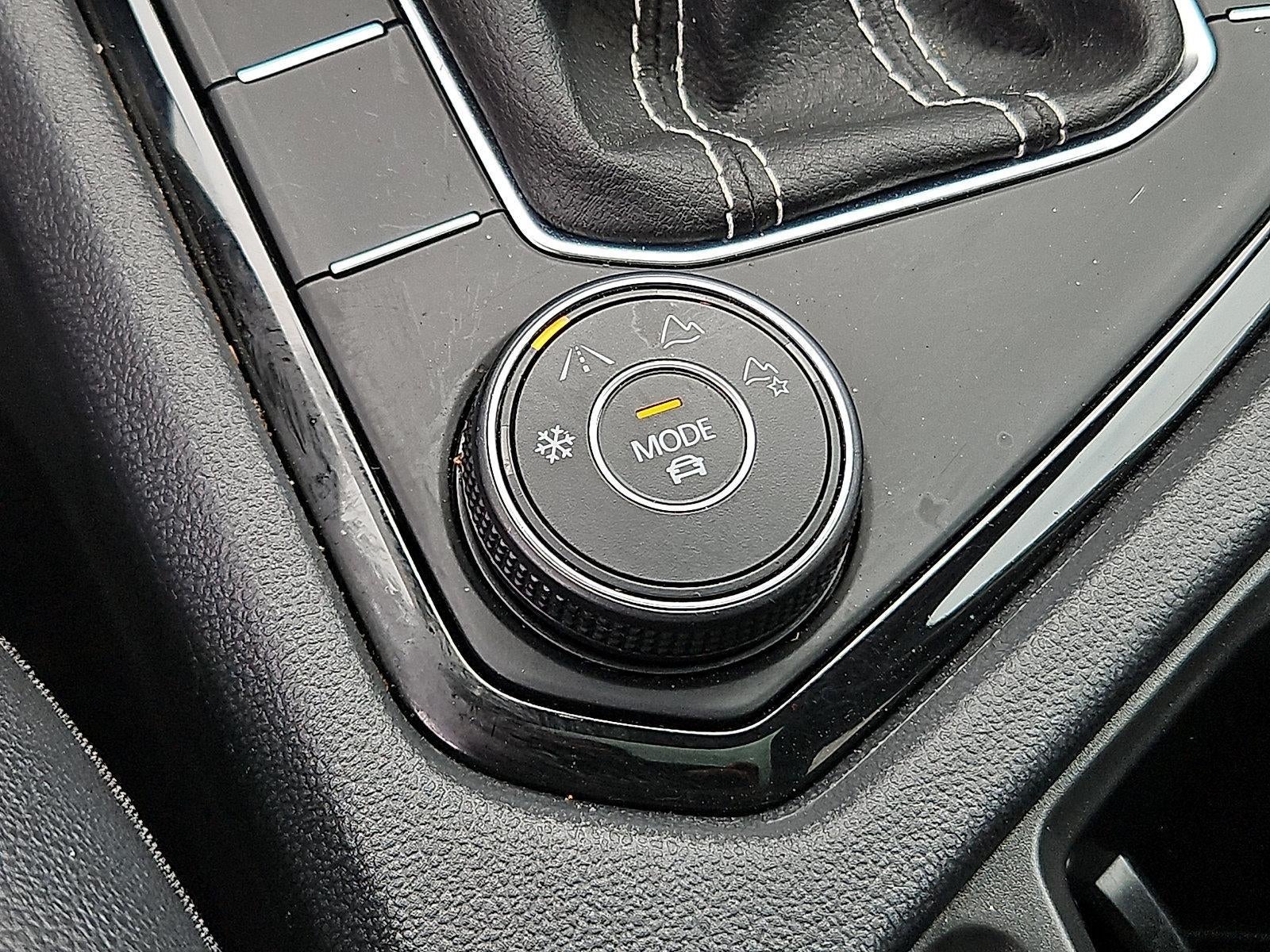 2023 Volkswagen Taos SE 4MOTION *Ltd Avail*