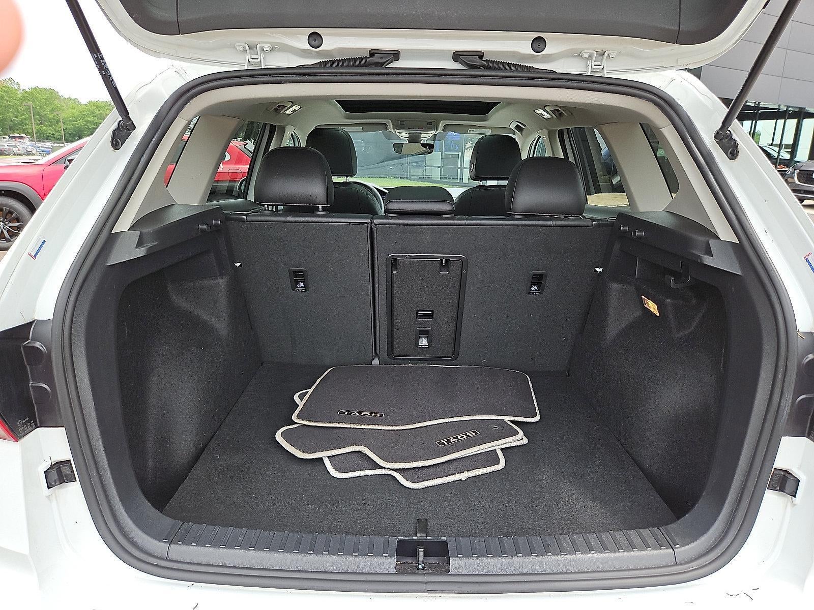 2023 Volkswagen Taos SE 4MOTION *Ltd Avail*
