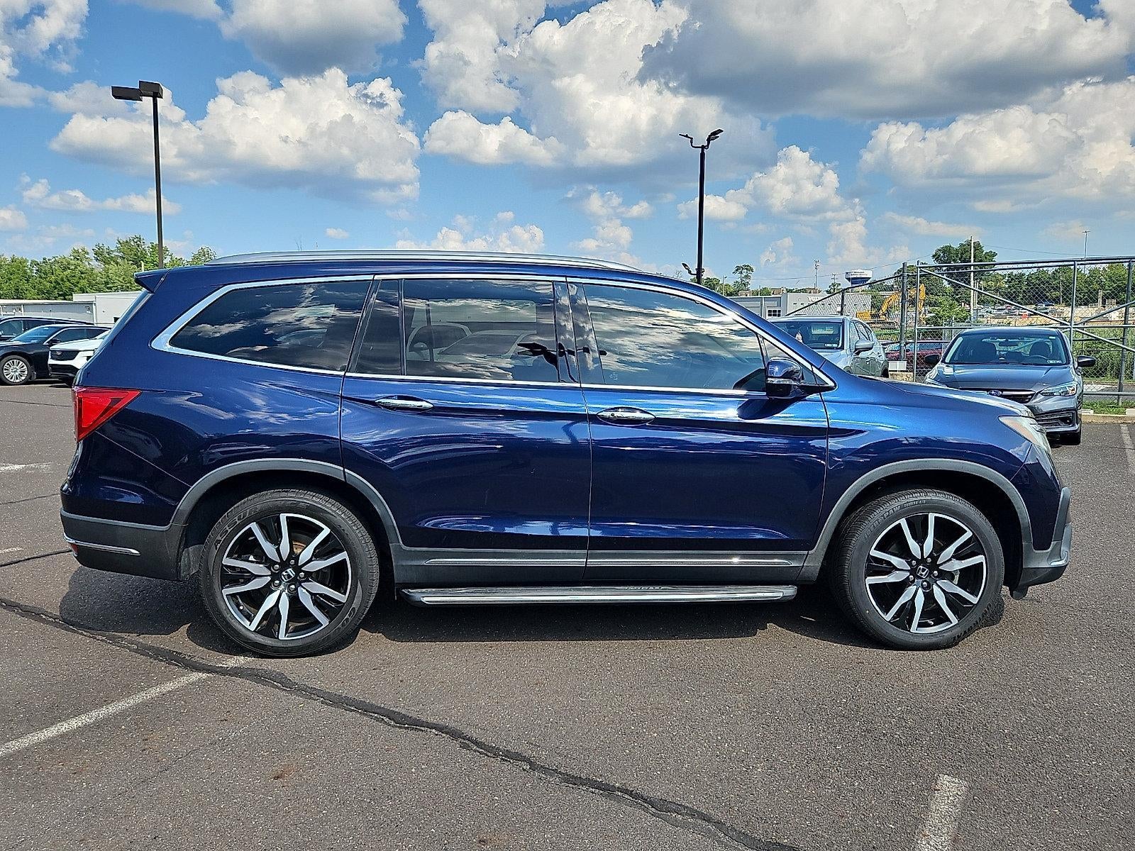 2019 Honda Pilot Touring 8-Passenger AWD
