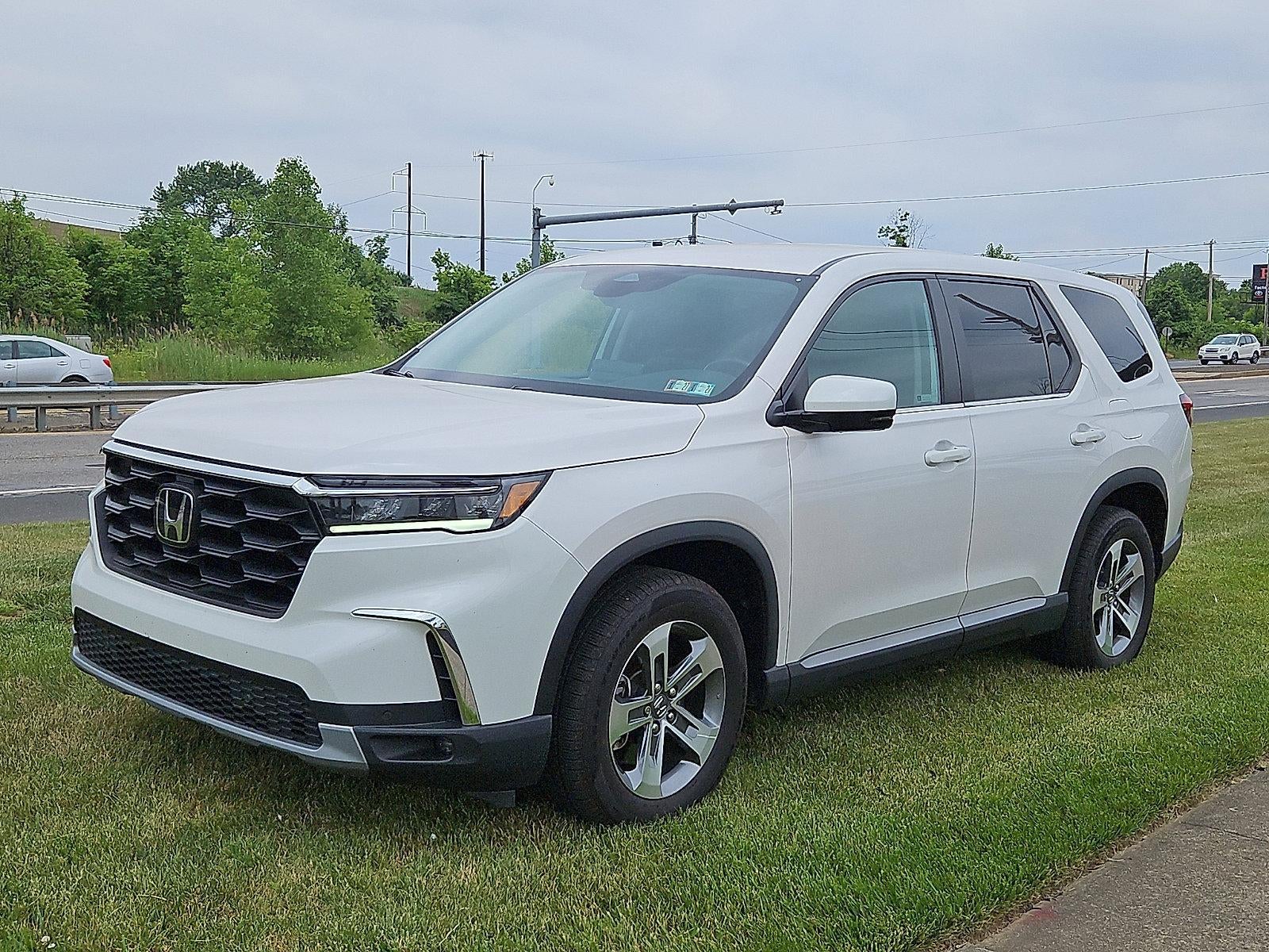 2024 Honda Pilot EX-L 8 Passenger AWD