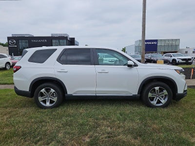 2024 Honda Pilot EX-L 8 Passenger AWD