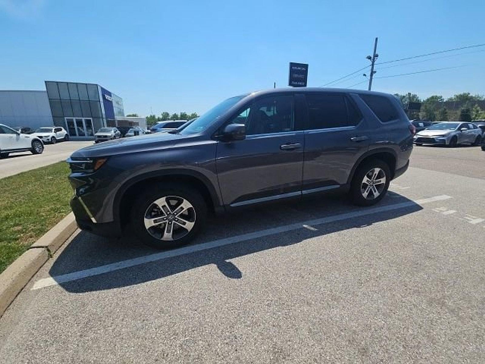 2024 Honda Pilot EX-L 8 Passenger AWD