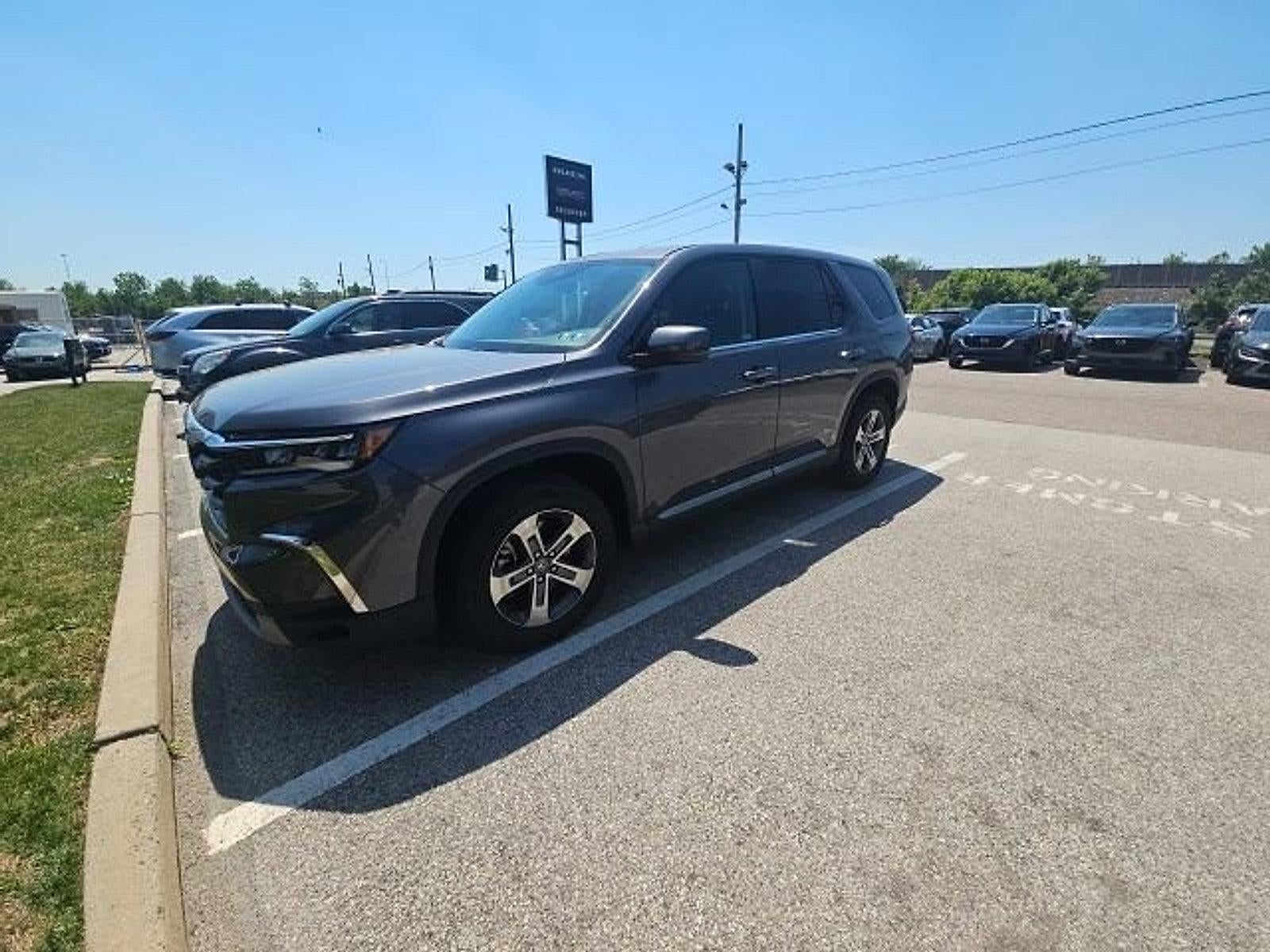 2024 Honda Pilot EX-L 8 Passenger AWD
