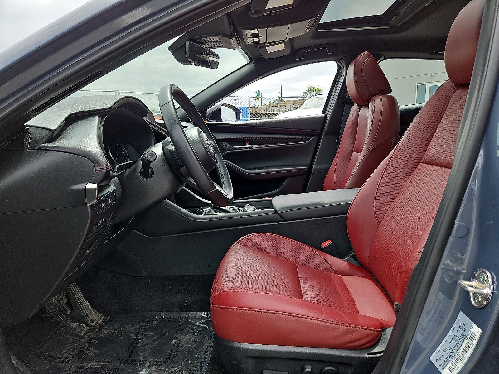 2025 Mazda Mazda3 Hatchback 2.5 S Carbon Edition AWD
