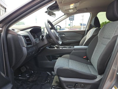 2023 Nissan Rogue AWD SV