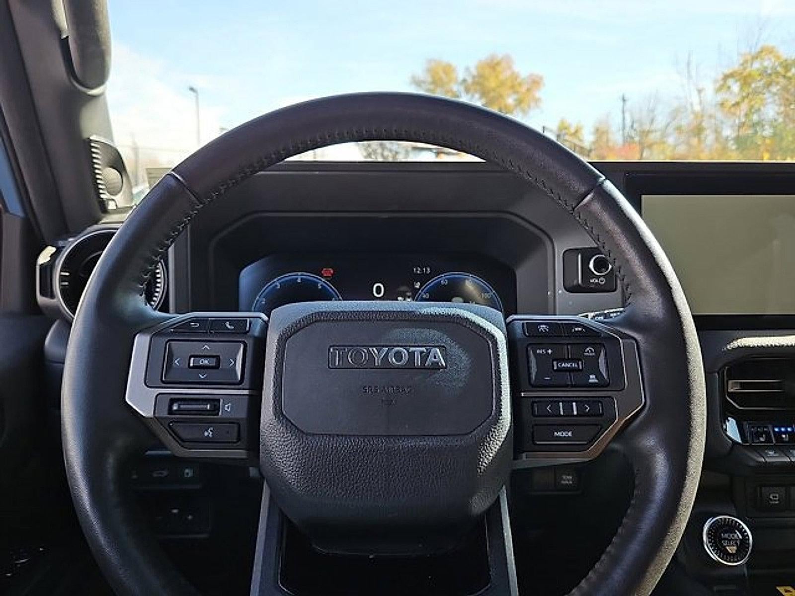 2025 Toyota Land Cruiser 4WD (Natl)