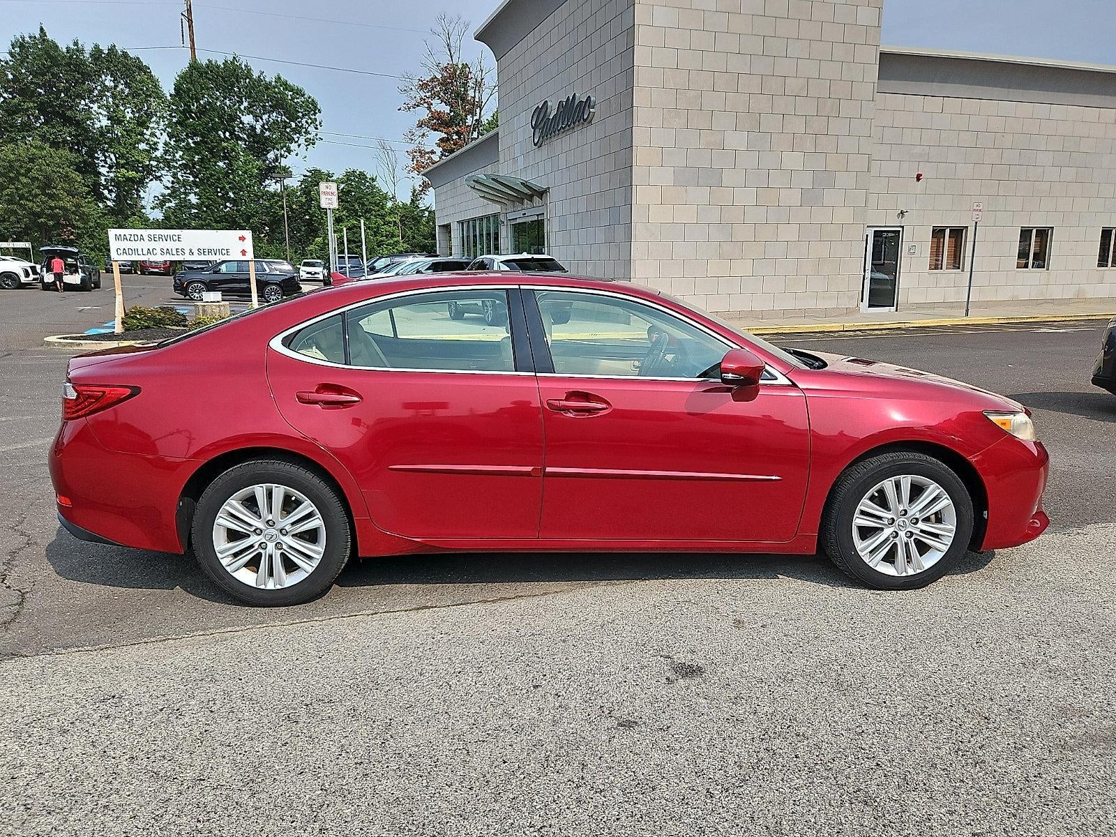 2013 Lexus ES 350 4dr Sdn