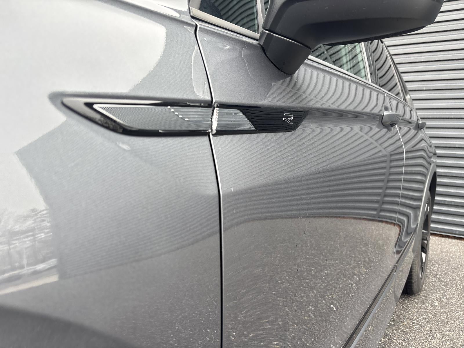 2024 Volkswagen Tiguan 2.0T SE R-Line Black 4MOTION