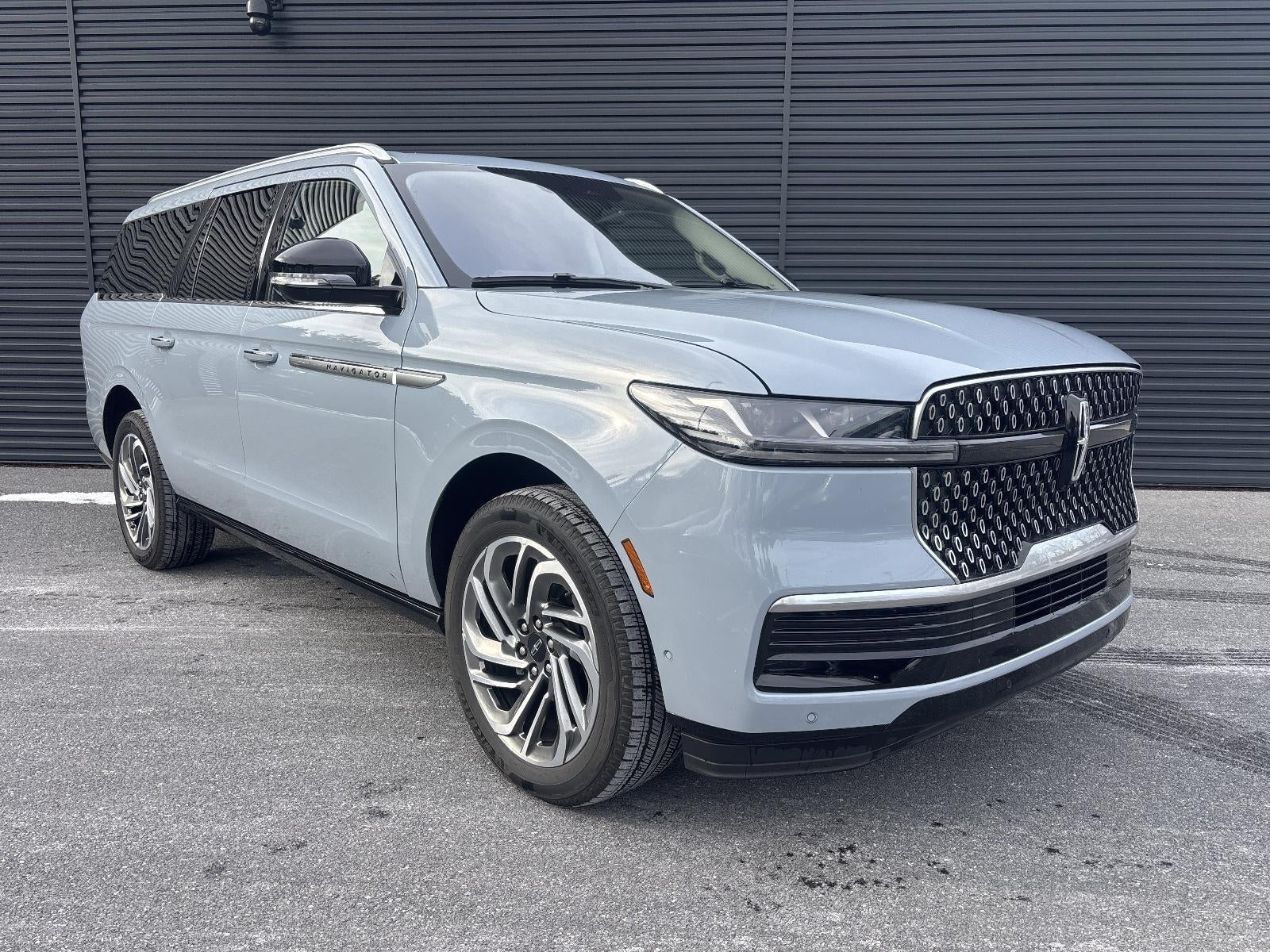 2025 Lincoln Navigator L Reserve 4x4