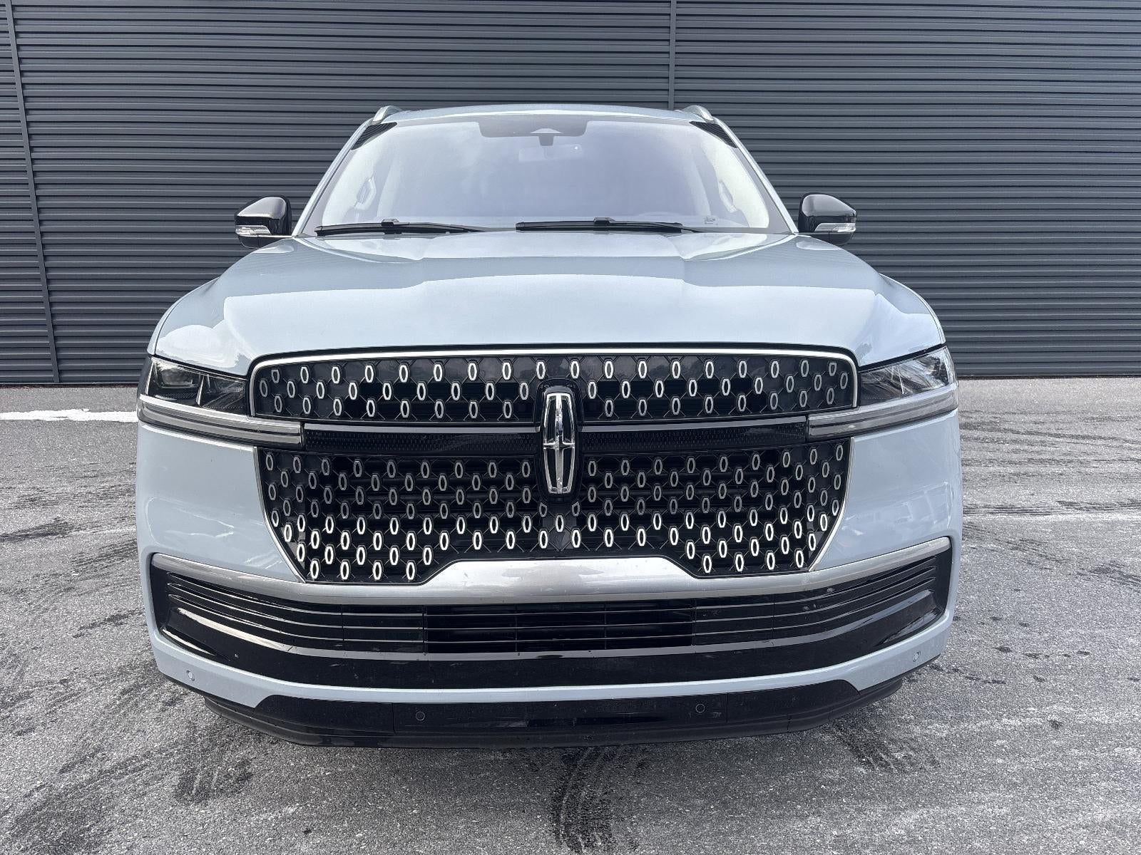 2025 Lincoln Navigator L Reserve 4x4