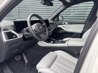 2025 BMW X5 xDrive50e Plug-In Hybrid