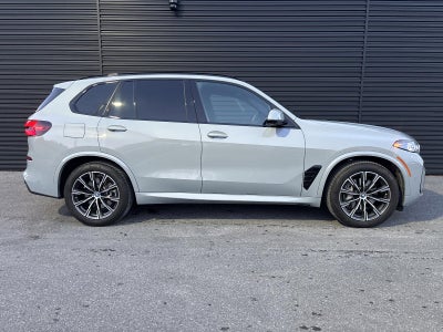 2025 BMW X5 xDrive50e Plug-In Hybrid