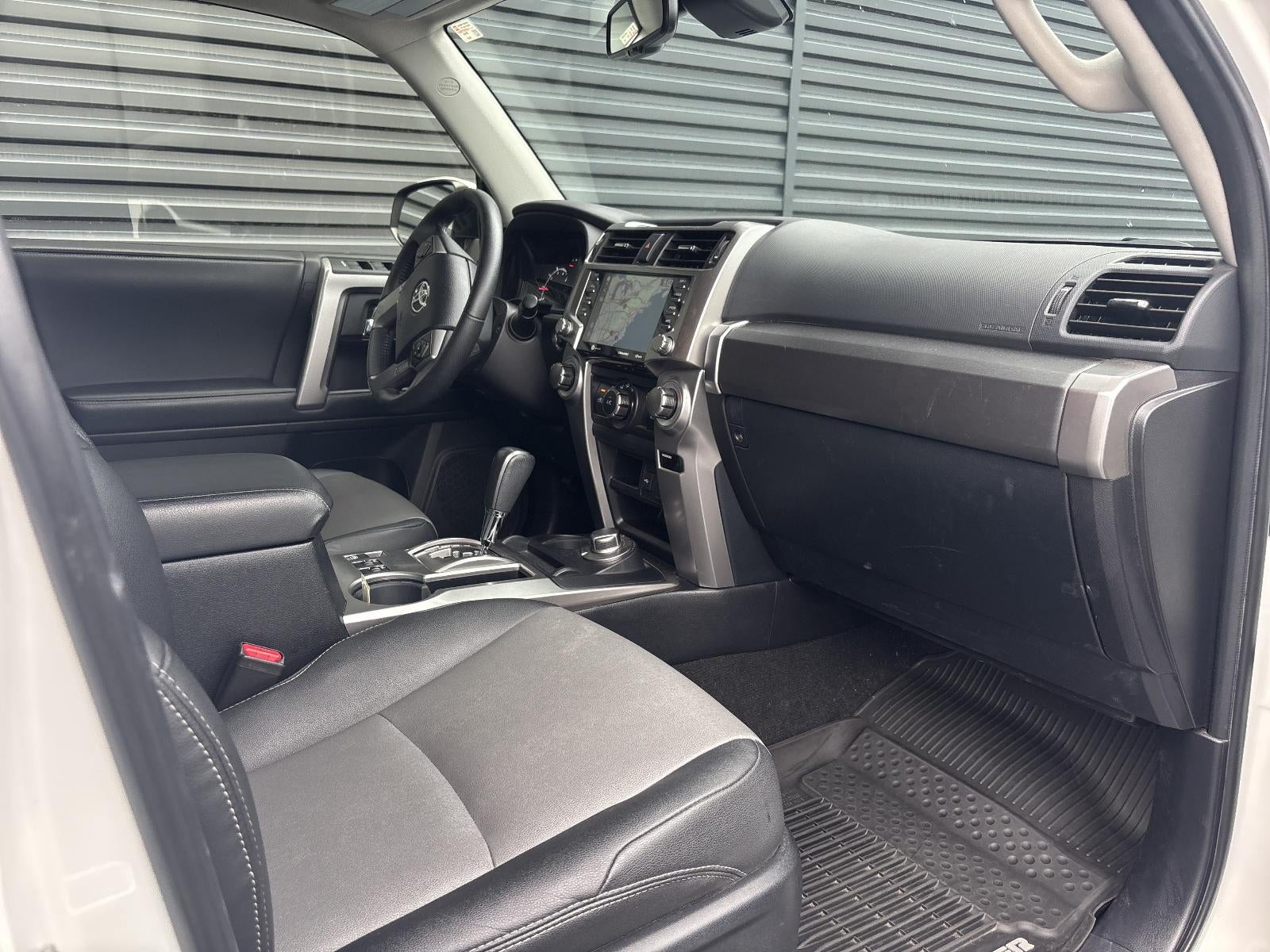 2020 Toyota 4Runner SR5 4WD (GS)