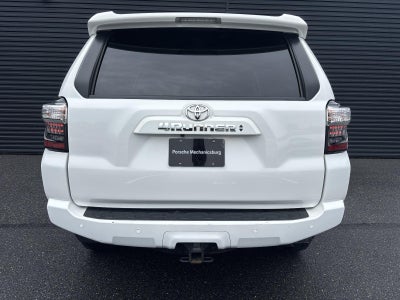 2020 Toyota 4Runner SR5 4WD (GS)