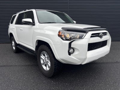 2020 Toyota 4Runner SR5 4WD (GS)