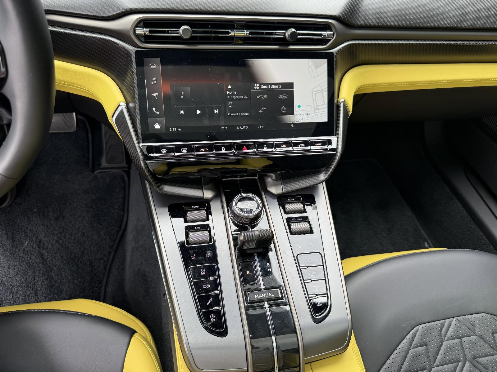 2025 Aston Martin Vanquish Coupe