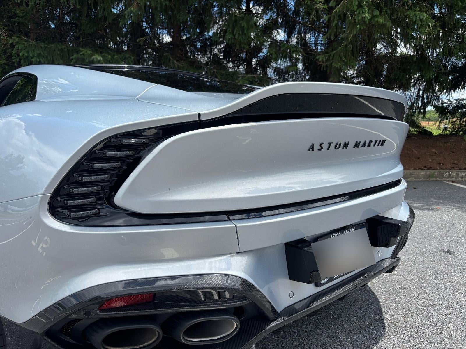 2025 Aston Martin Vanquish Coupe