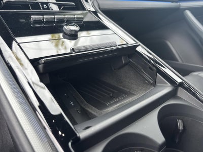 2025 Porsche Panamera RWD