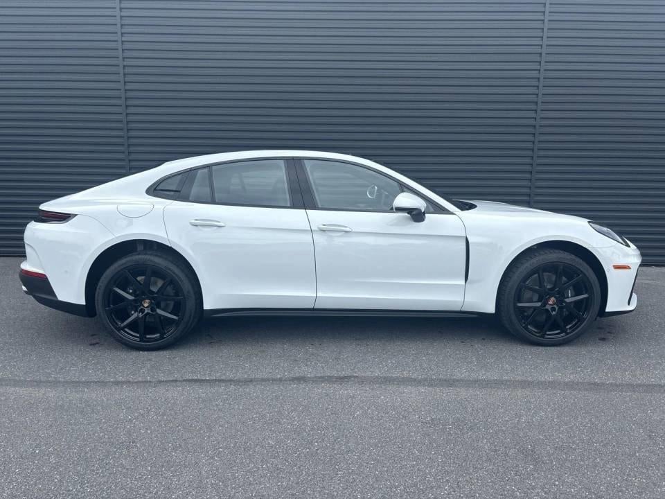 2024 Porsche Panamera RWD
