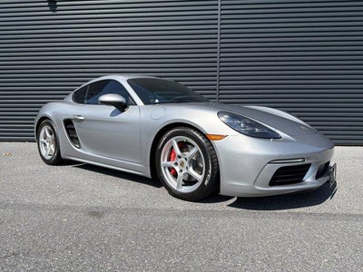2023 Porsche 718 Cayman S Coupe