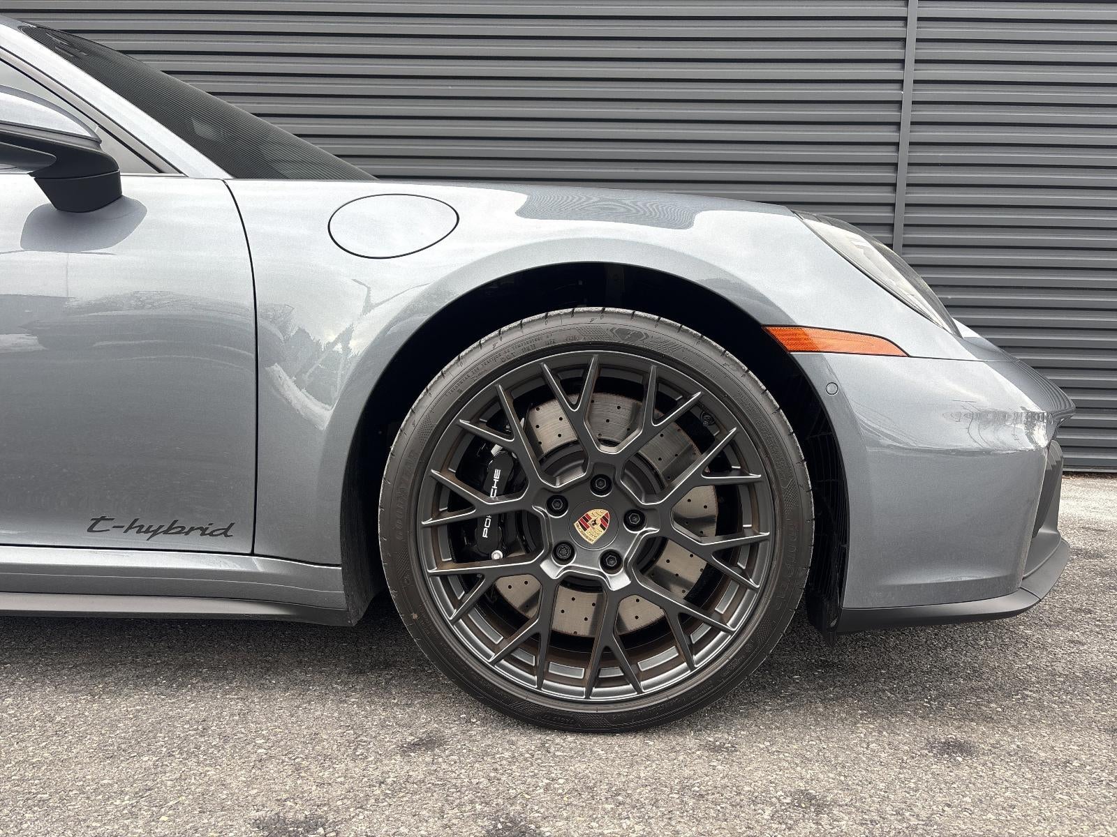 2026 Porsche 911 Carrera GTS Coupe