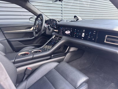 2020 Porsche Taycan Turbo S Sedan