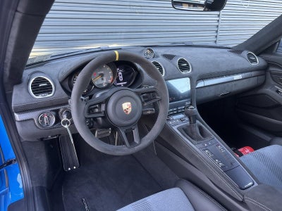 2024 Porsche 718 Cayman GT4 RS Coupe