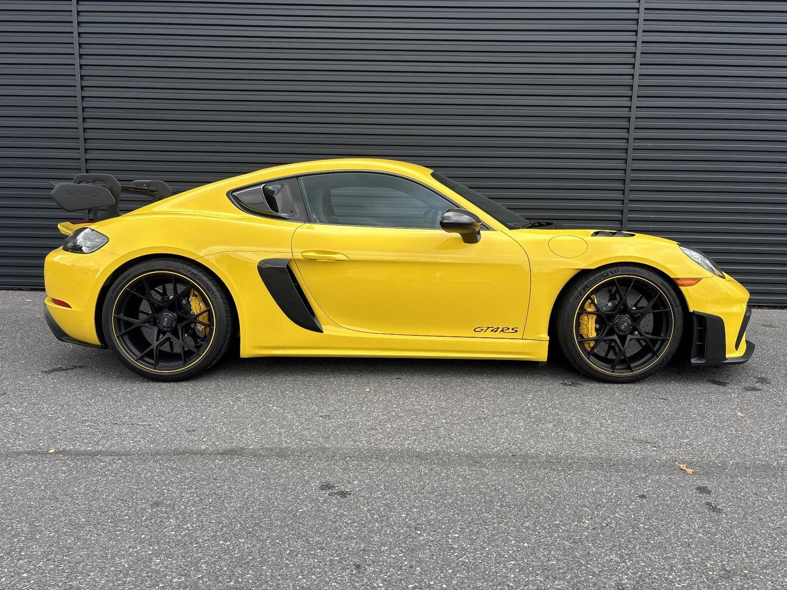 2023 Porsche 718 Cayman GT4 RS Coupe