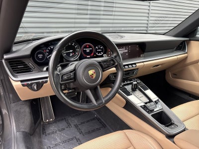 2022 Porsche 911 Carrera Cabriolet
