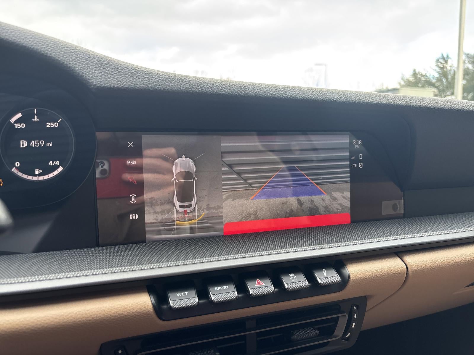 2022 Porsche 911 Carrera Cabriolet