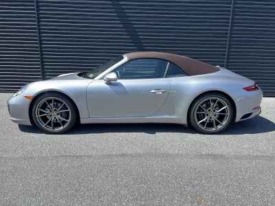 2017 Porsche 911 Carrera Cabriolet