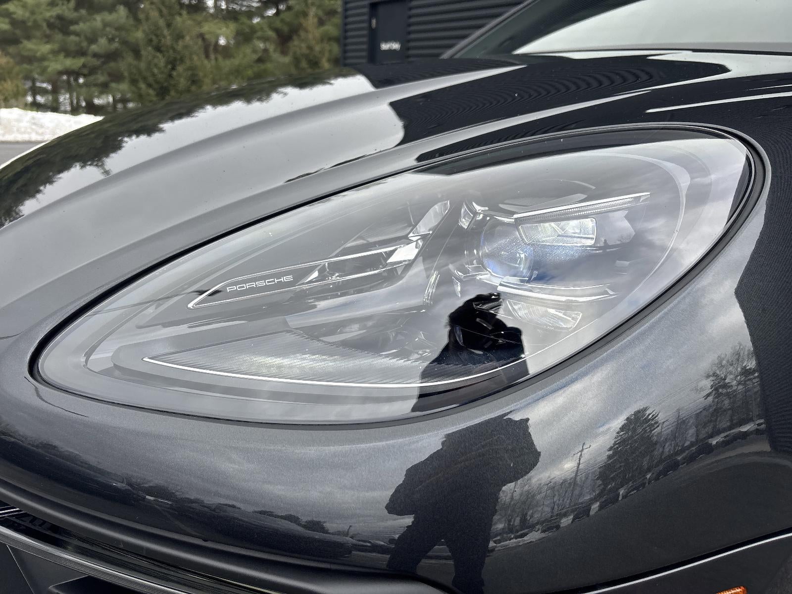 2025 Porsche Macan AWD