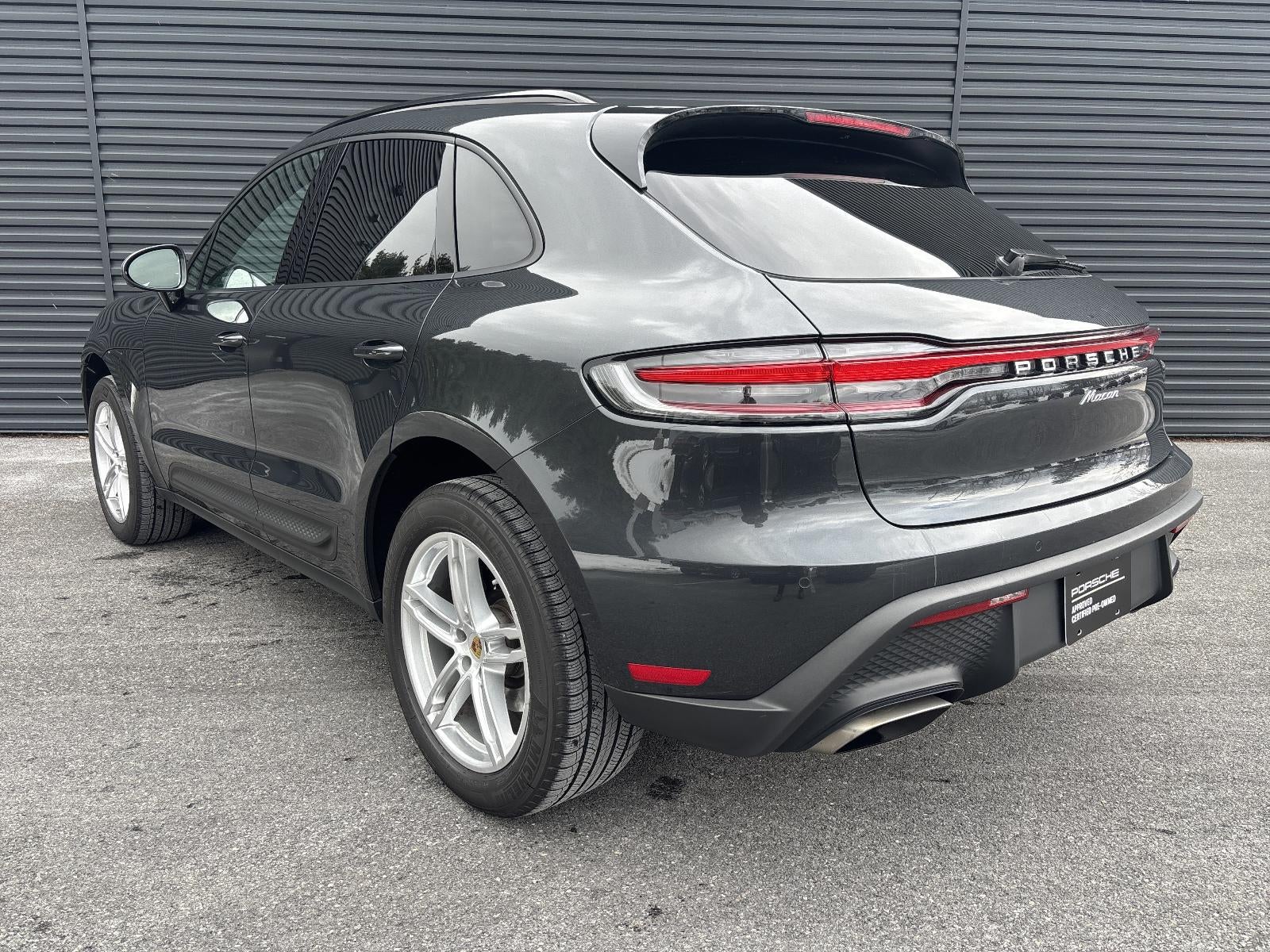 2025 Porsche Macan AWD