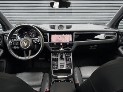 2024 Porsche Macan AWD