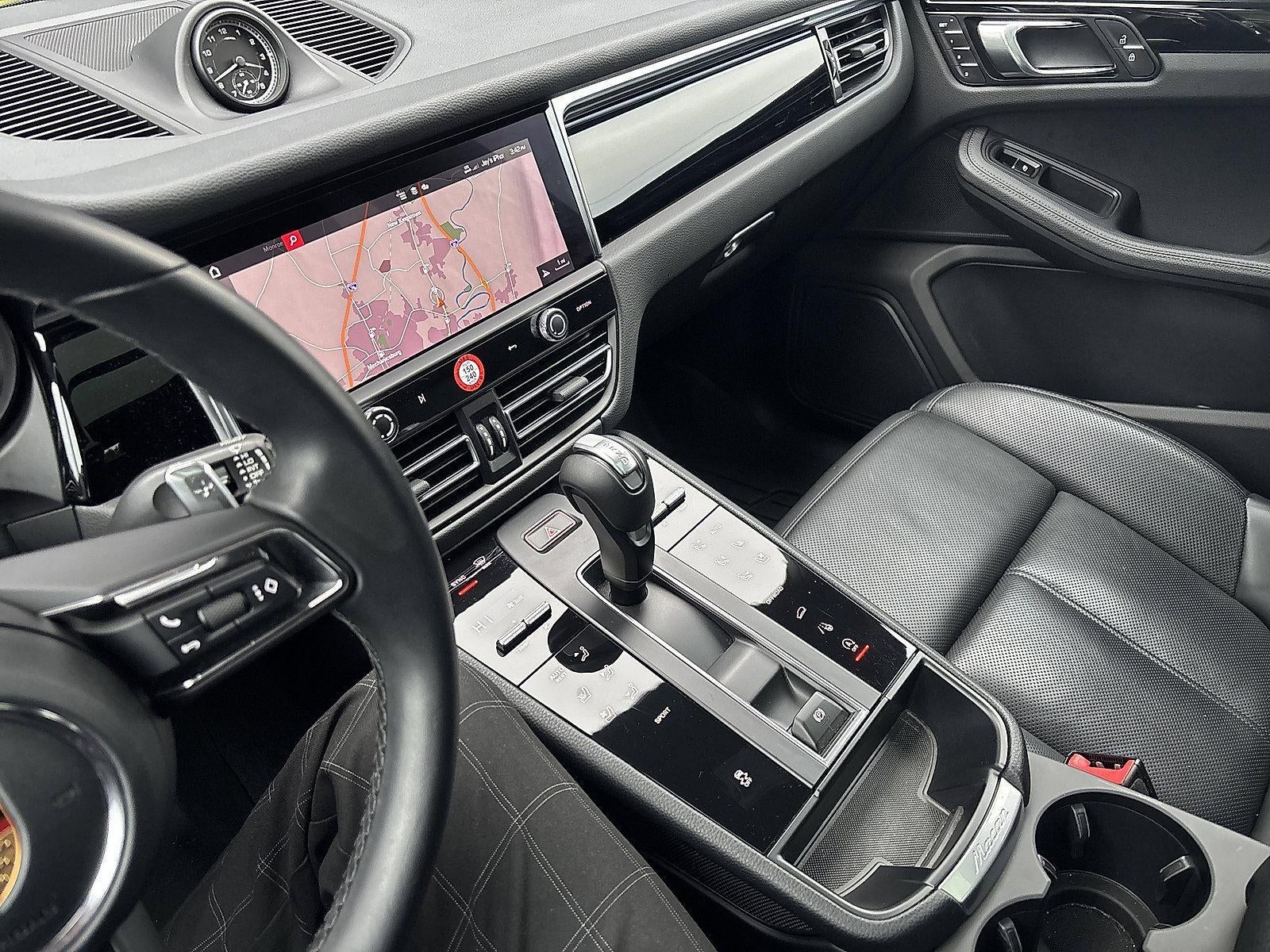 2024 Porsche Macan AWD