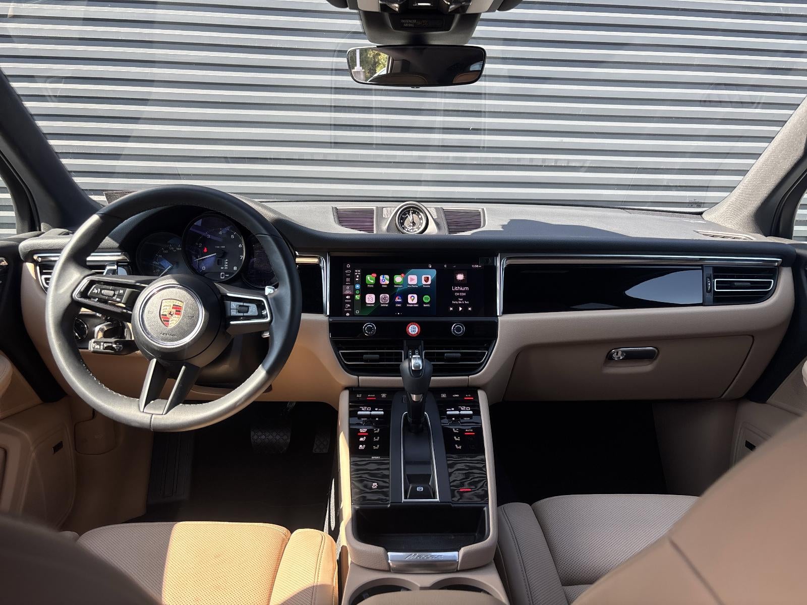 2025 Porsche Macan T AWD