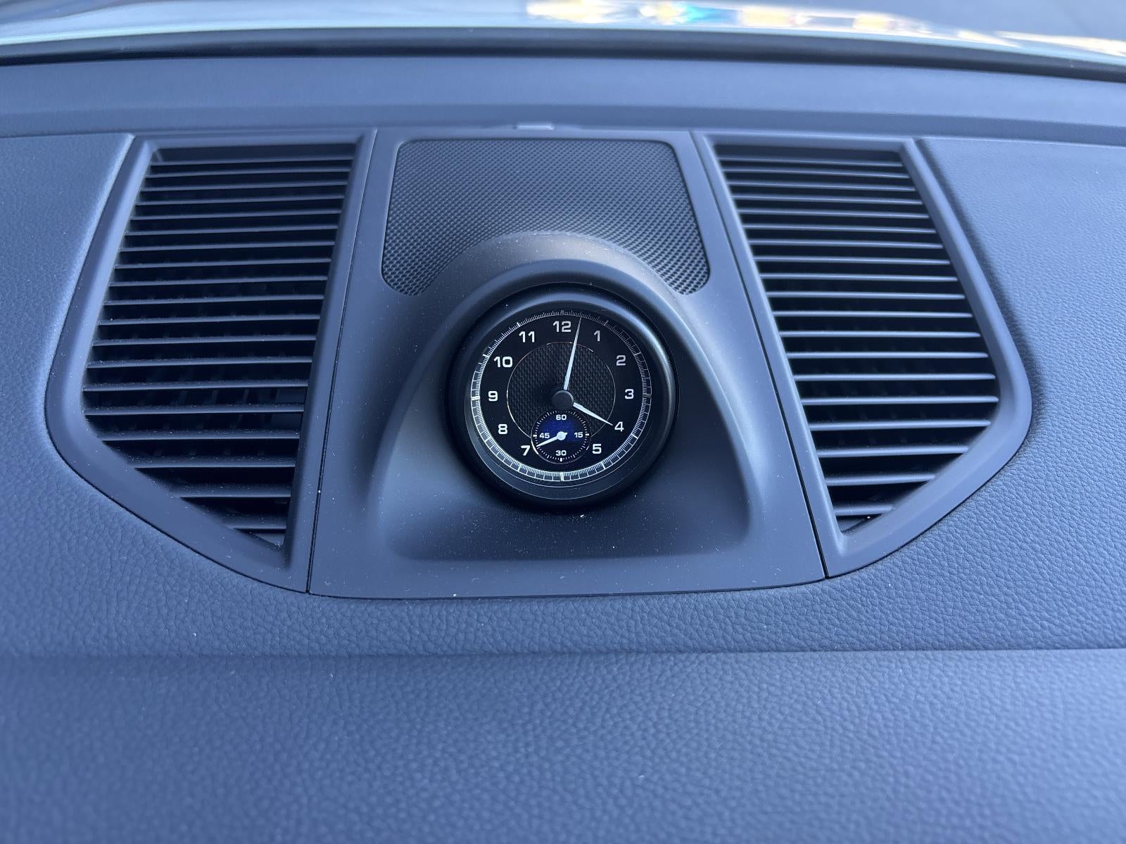 2025 Porsche Macan T AWD