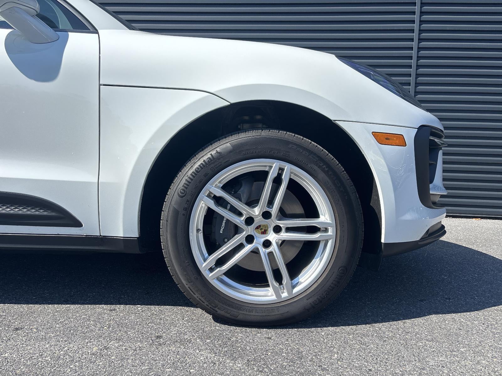 2025 Porsche Macan T AWD