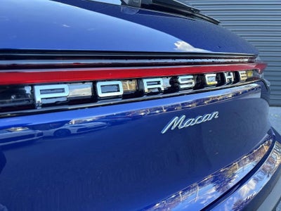 2026 Porsche Macan AWD