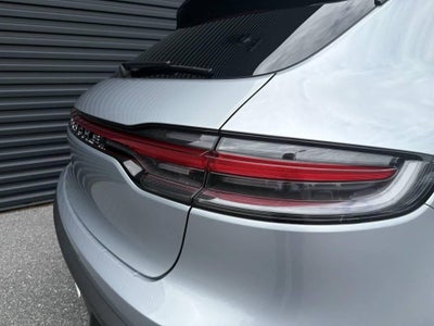 2026 Porsche Macan AWD