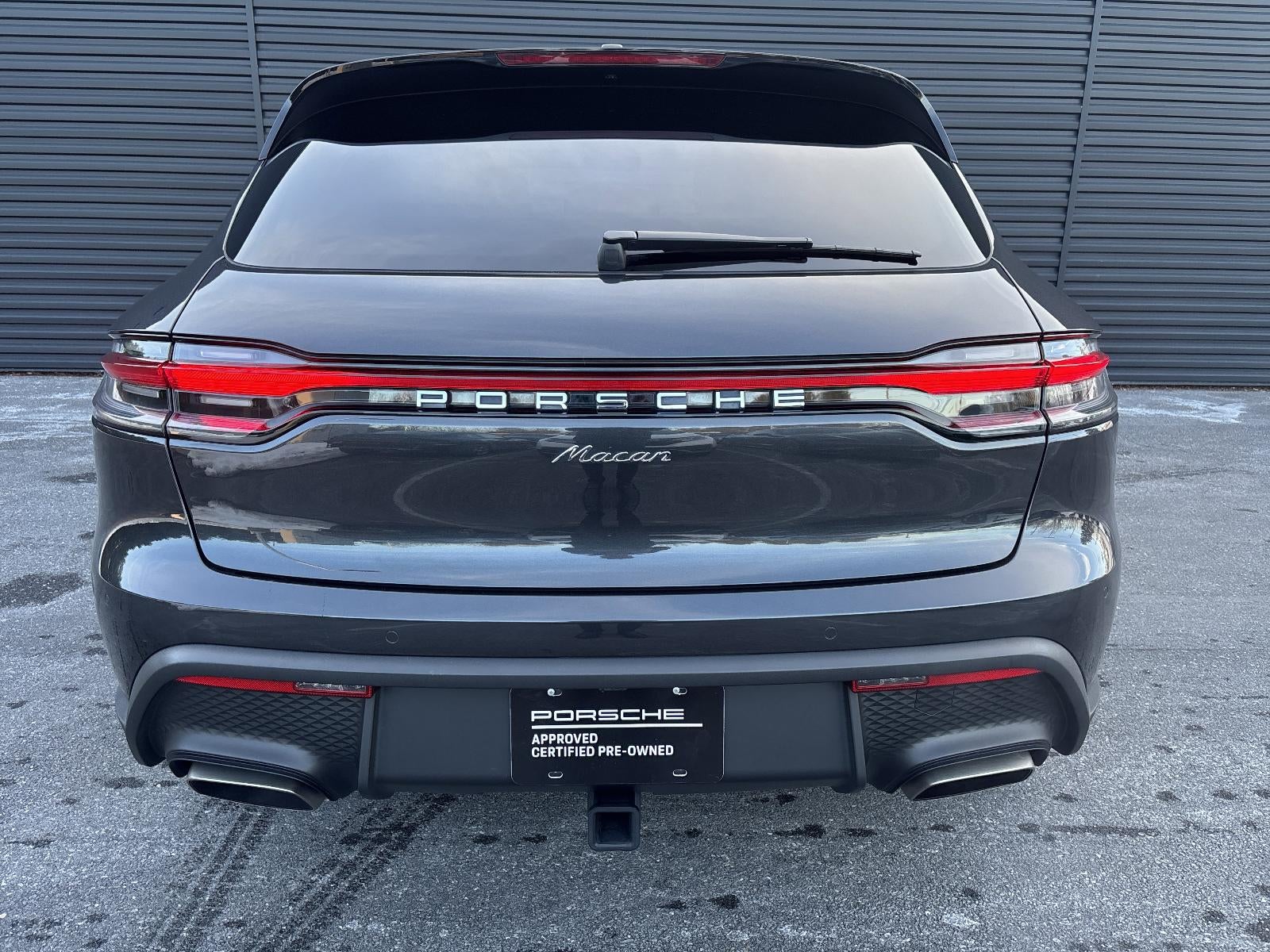 2025 Porsche Macan AWD