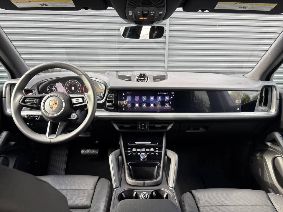 2026 Porsche Cayenne AWD