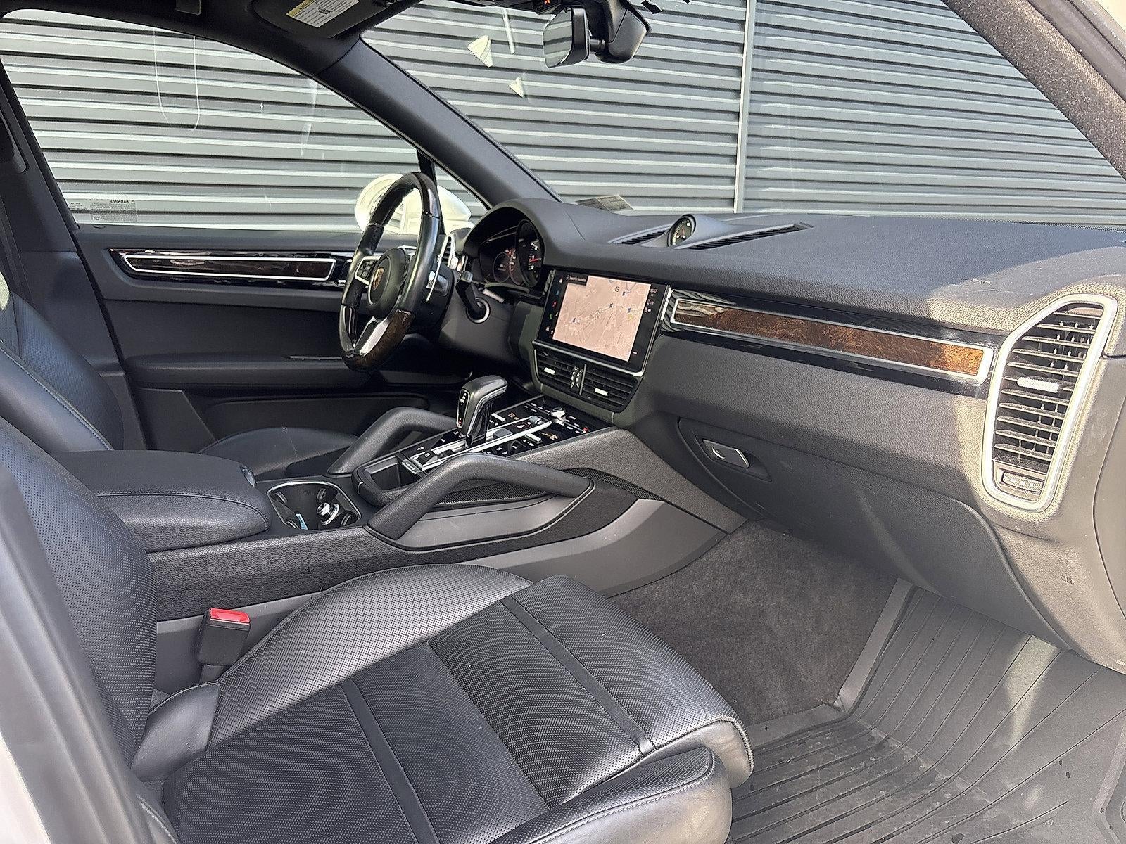 2022 Porsche Cayenne AWD