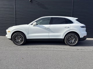 2022 Porsche Cayenne AWD